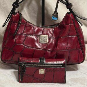 Dooney & Bourke Red Croc Embossed Leather Shoulder Bag w/ wallet Y2K